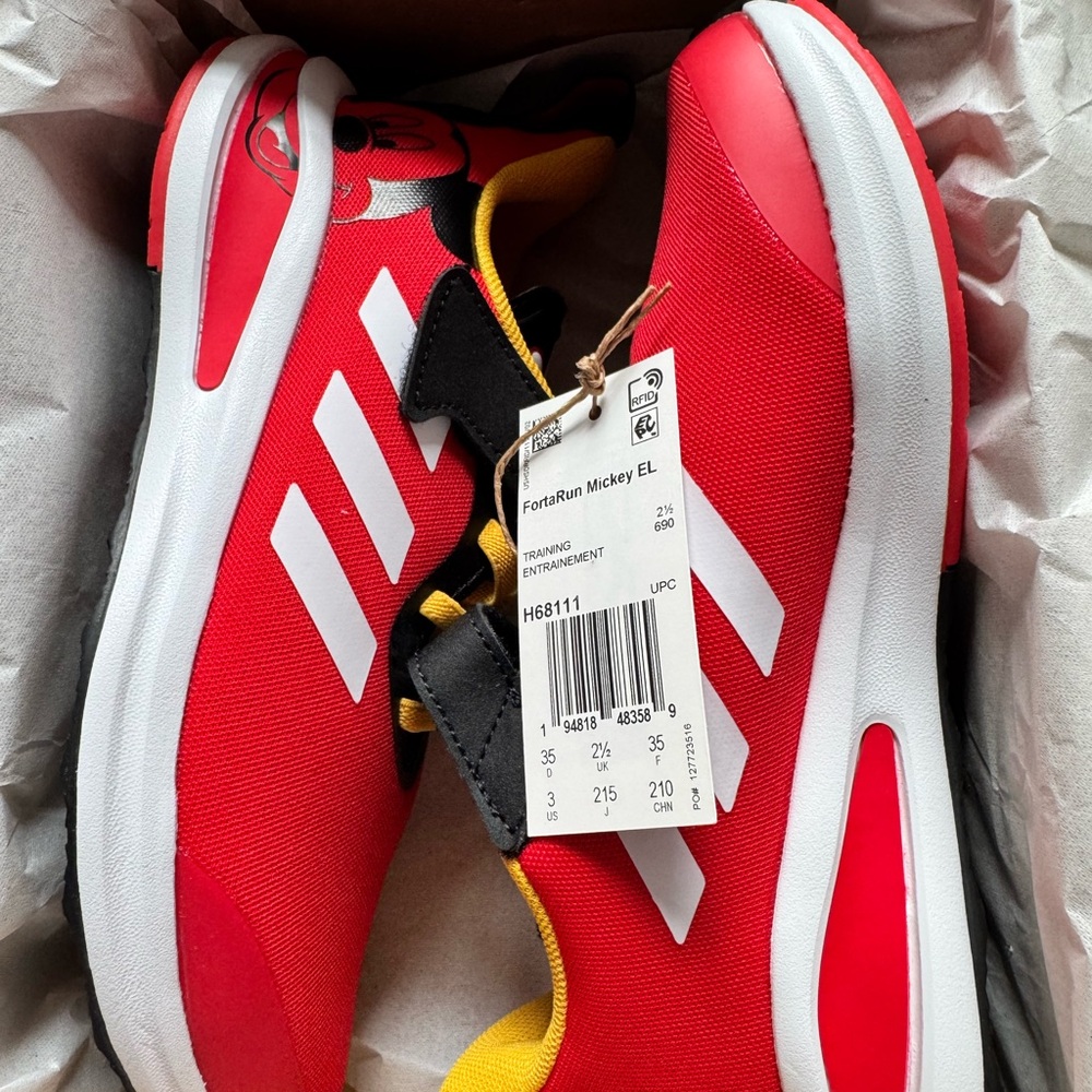 Adidas Disney Fortarun Mickey Sneakers Boys Size 3 NEW